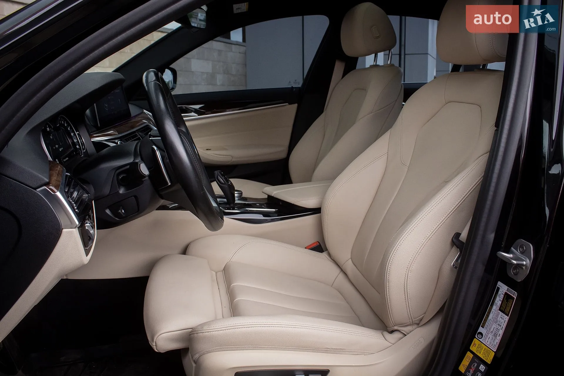 2018 BMW 5er - мініатюра 10