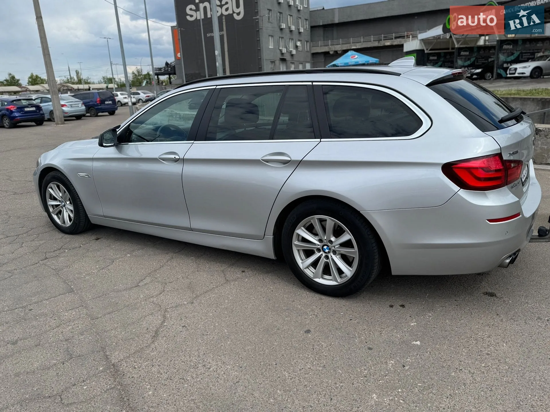 2012 BMW 5er - мініатюра 9