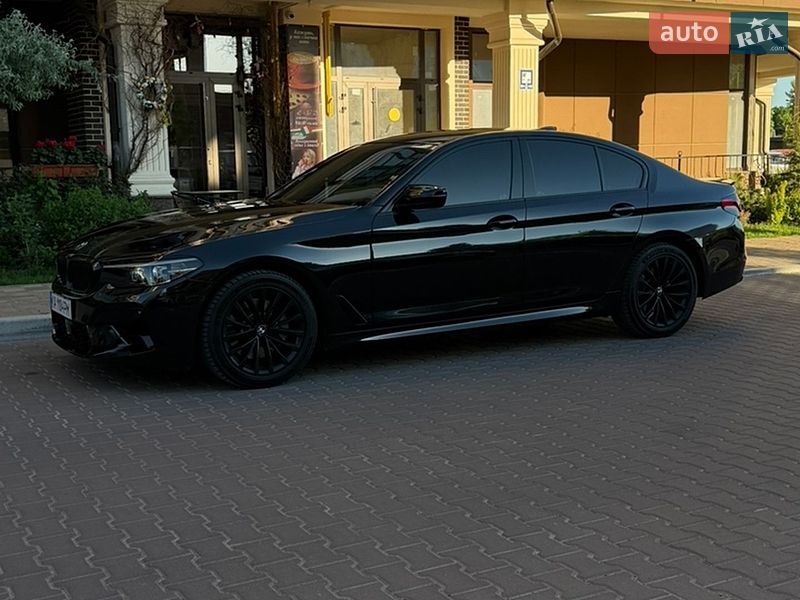 Седан BMW 5 Series 2017 в Киеве
