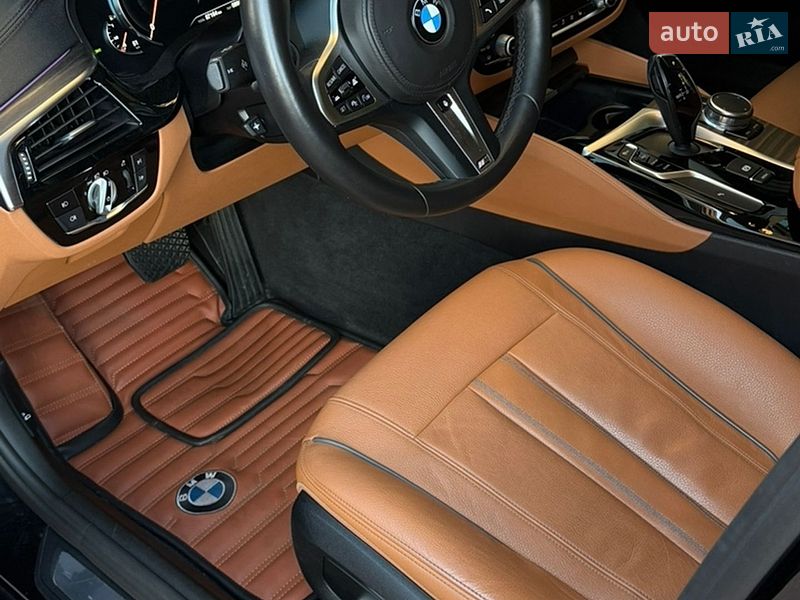 Седан BMW 5 Series 2017 в Киеве