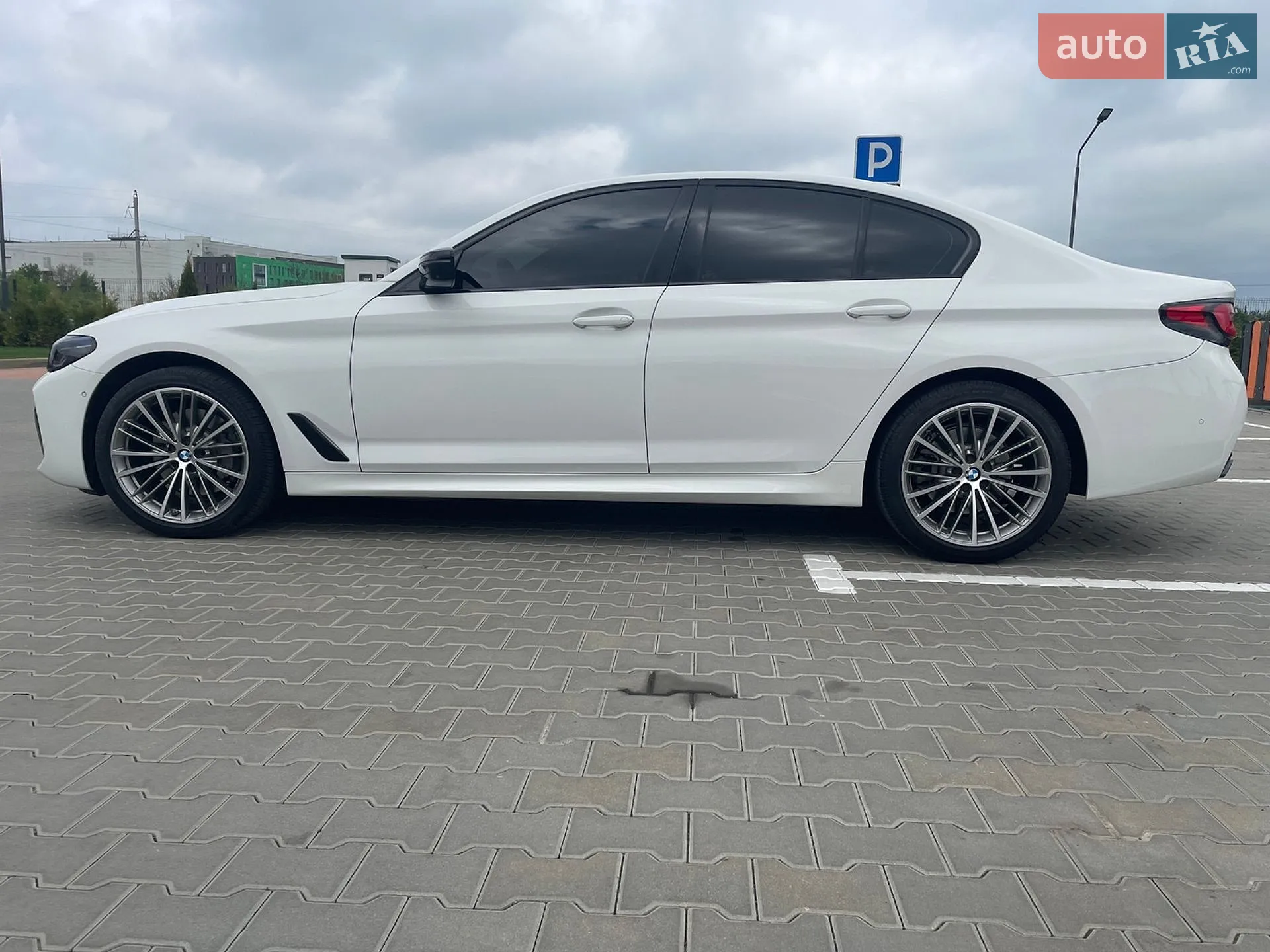 2020 BMW 5er - мініатюра 13