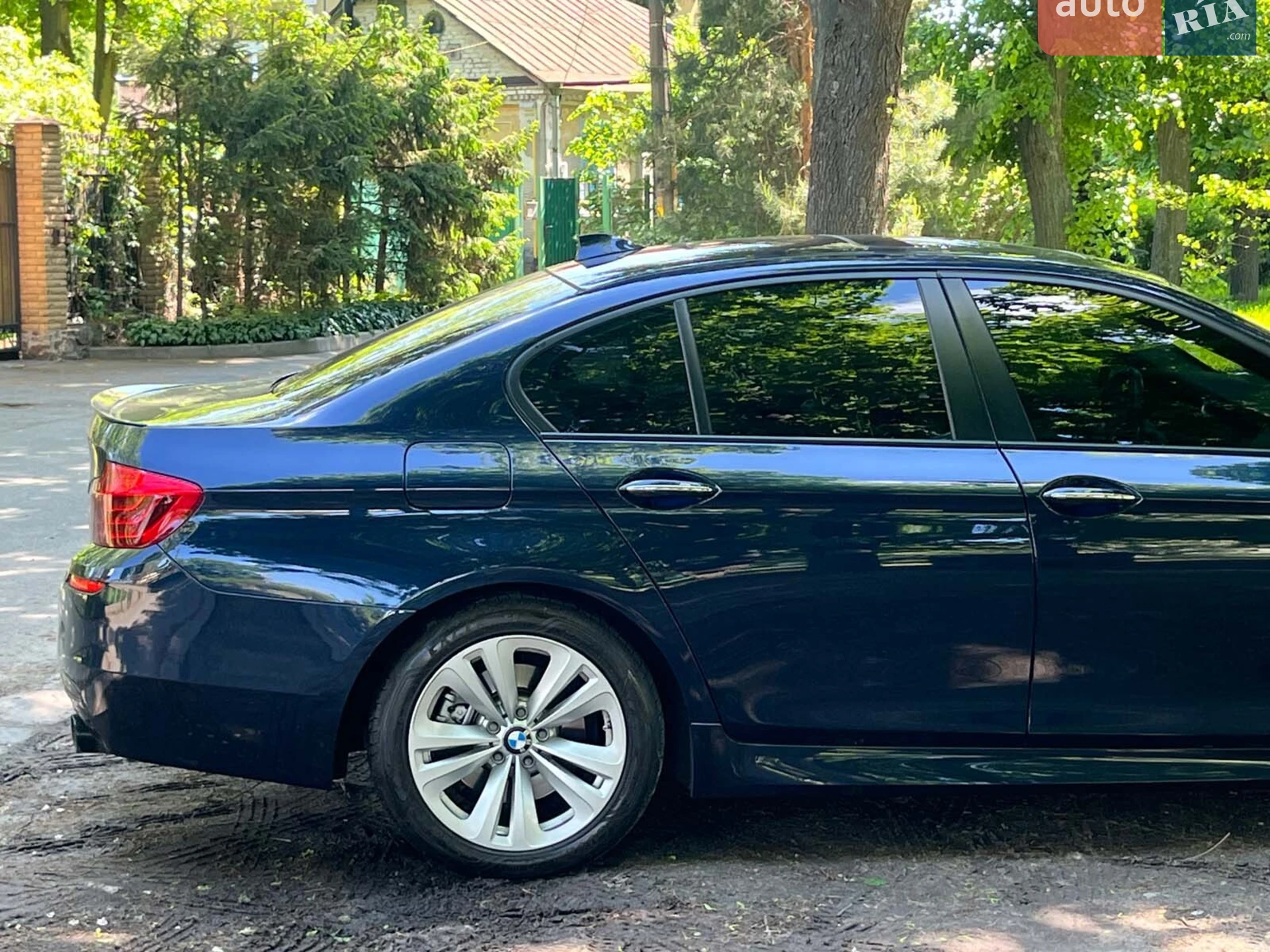 2015 BMW 5er - мініатюра 13