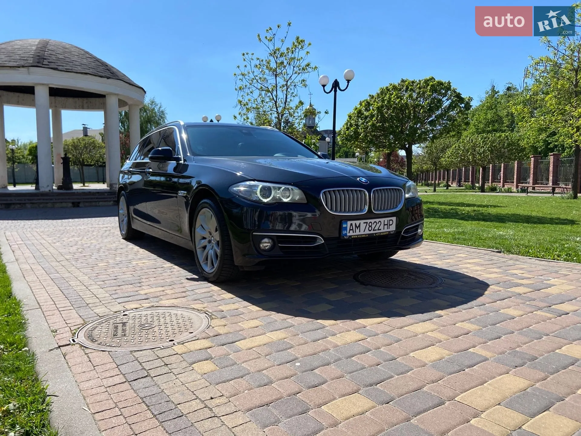 2014 BMW 5er - мініатюра 2