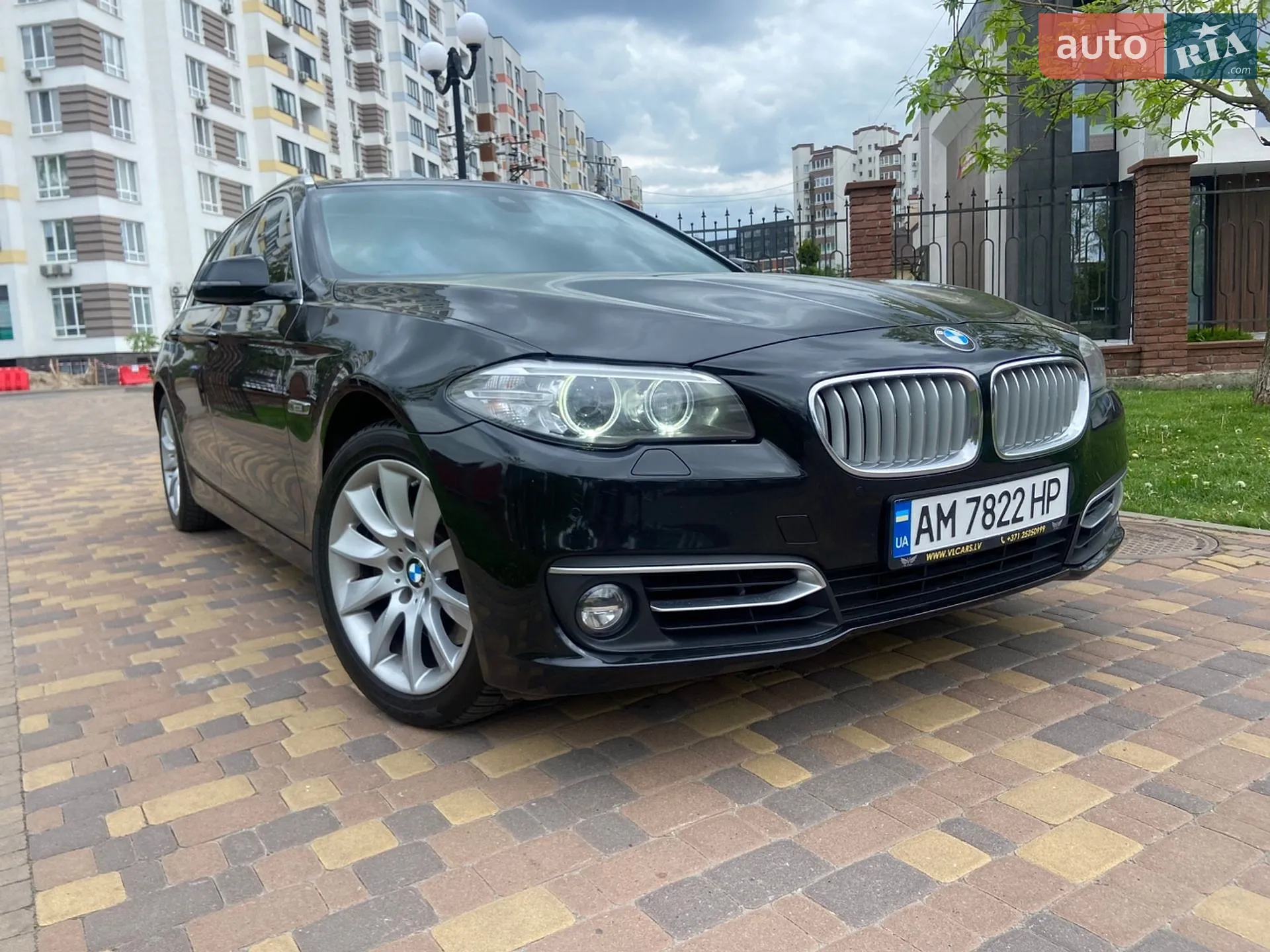 2014 BMW 5er - мініатюра 17