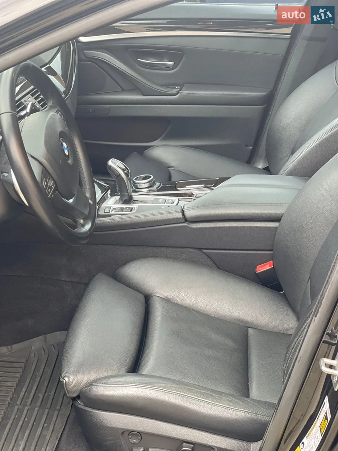 2011 BMW 5er - мініатюра 11