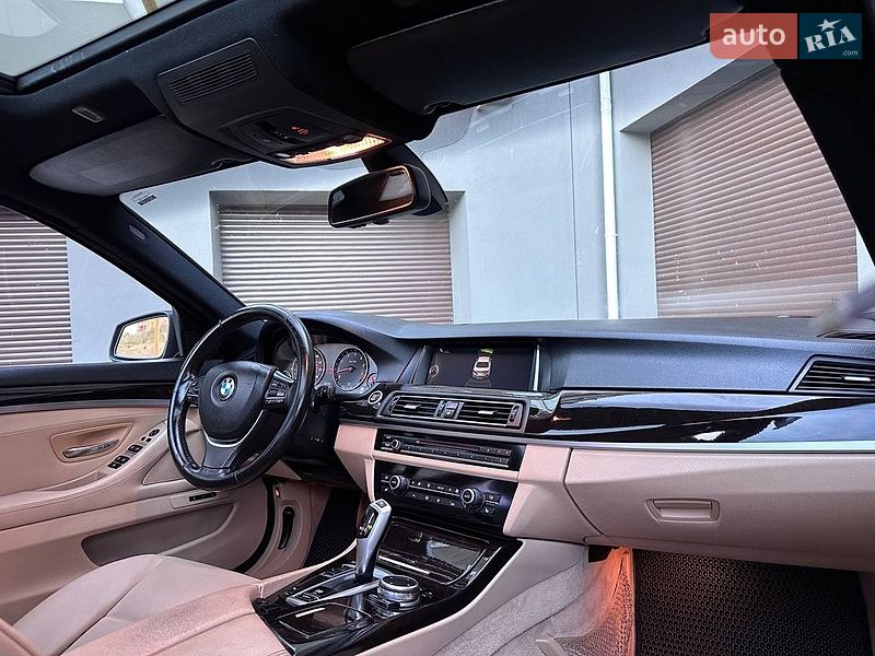 Седан BMW 5 Series 2012 в Хмельницком