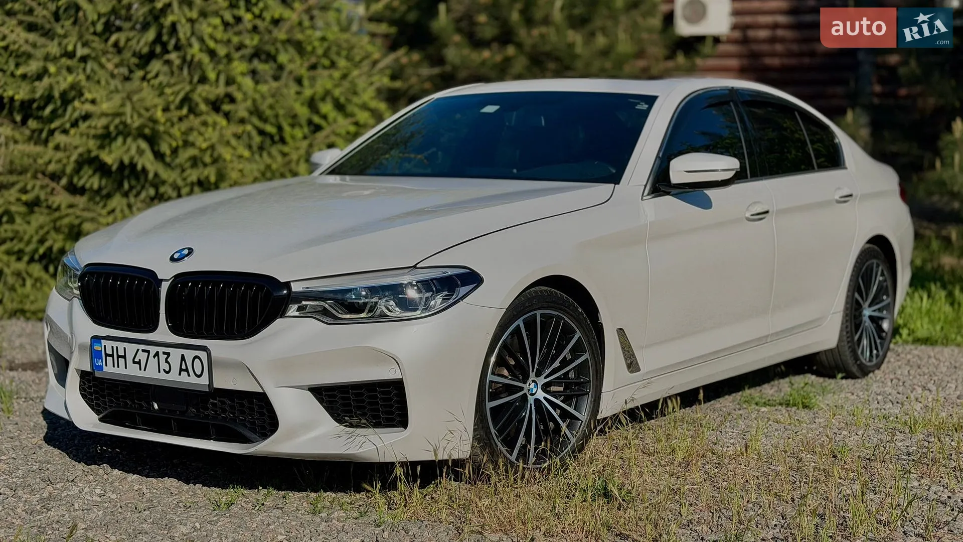 2017 BMW 5er - мініатюра 3