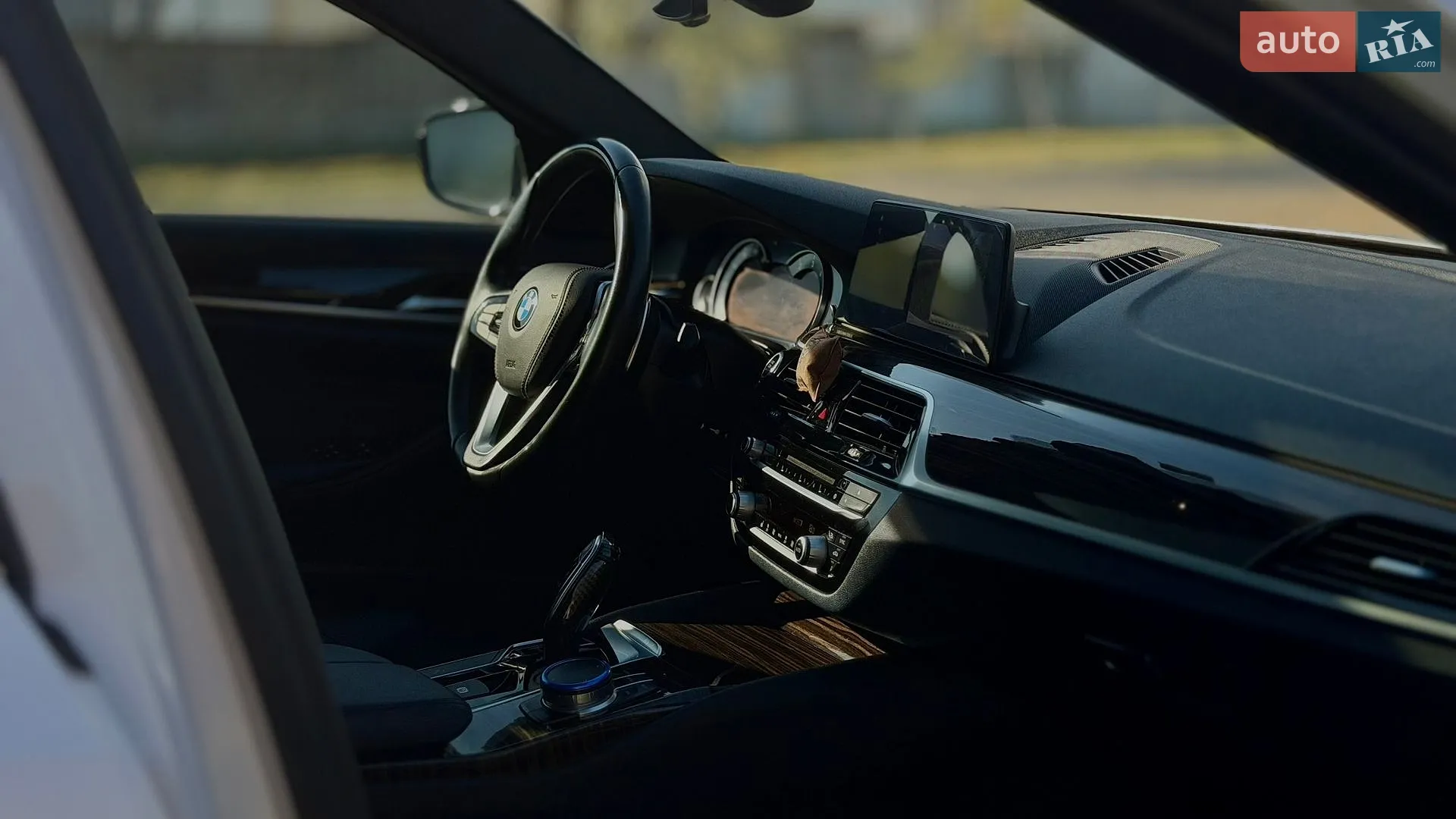 2017 BMW 5er - мініатюра 60