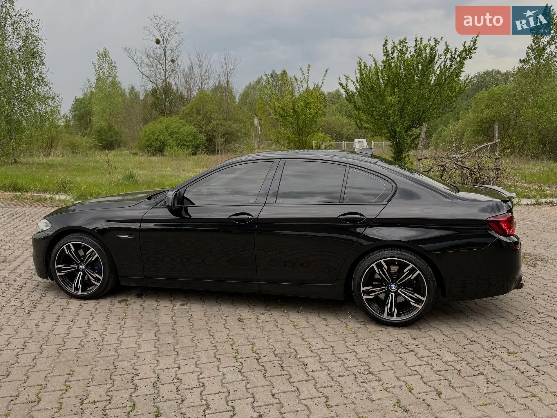 2012 BMW 5er - мініатюра 12