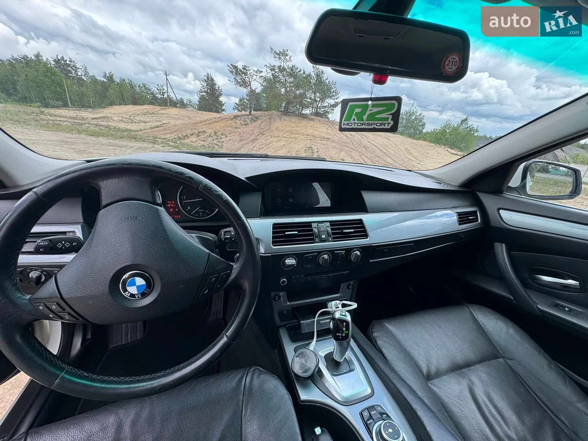 2011 BMW 5er - мініатюра 5