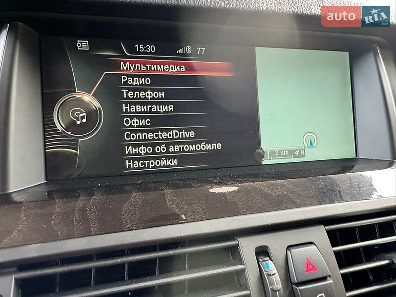 Седан BMW 5 Series 2013 в Цумани