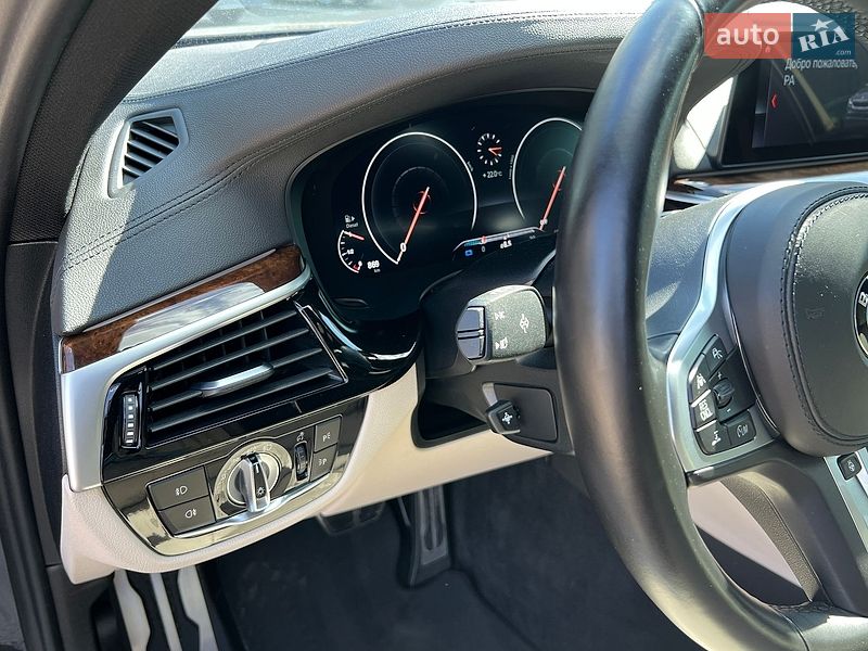 Седан BMW 5 Series 2018 в Киеве