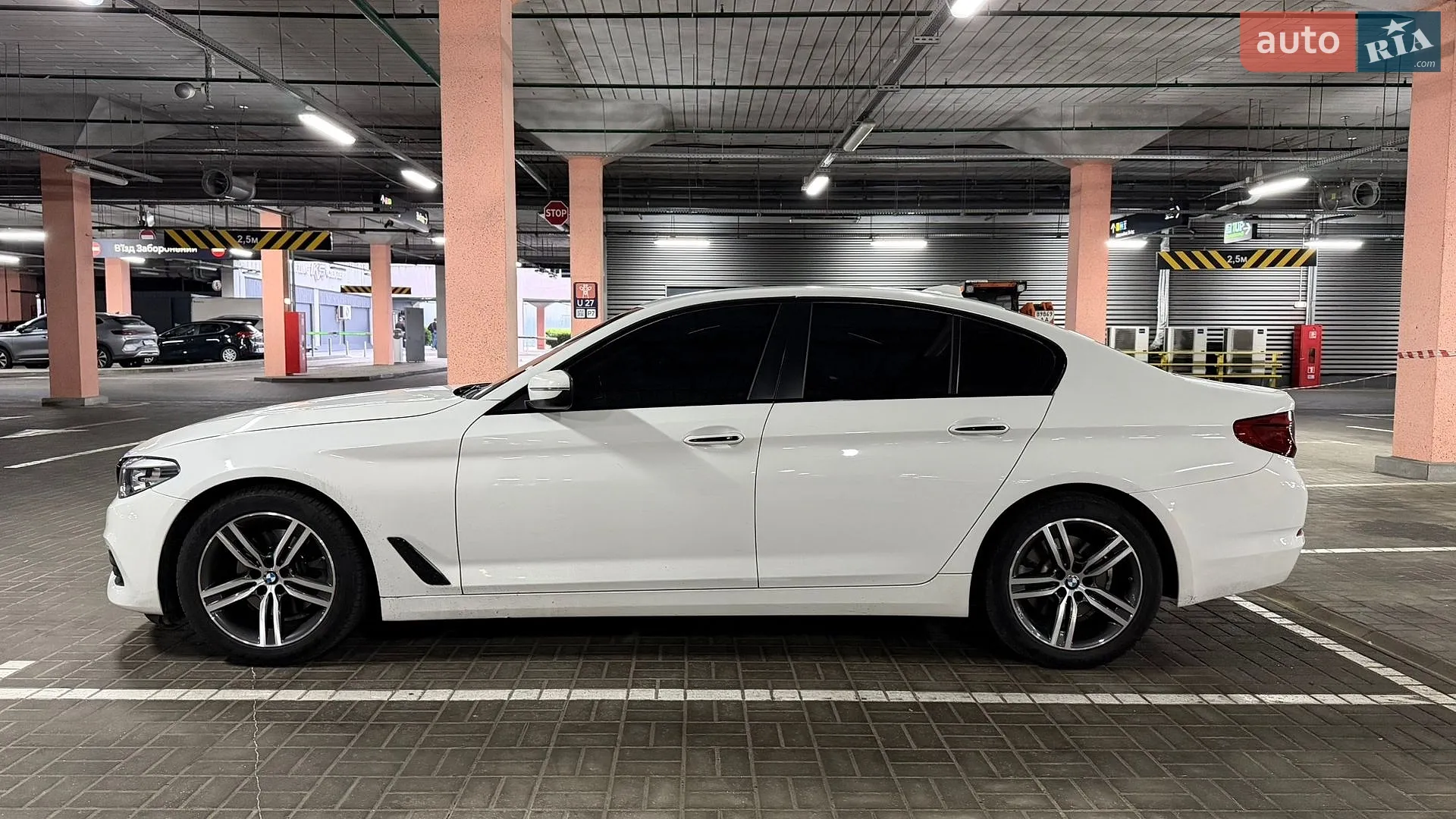 2017 BMW 5er - мініатюра 4