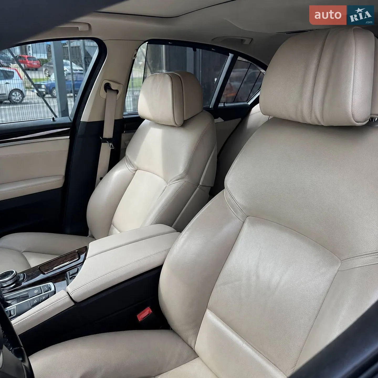 2011 BMW 5er - мініатюра 13