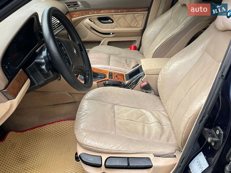 Седан BMW 5 Series 1998 в Одессе