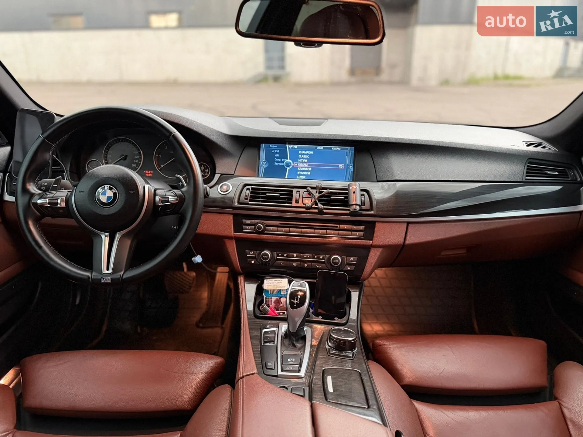 2011 BMW 5er - мініатюра 24