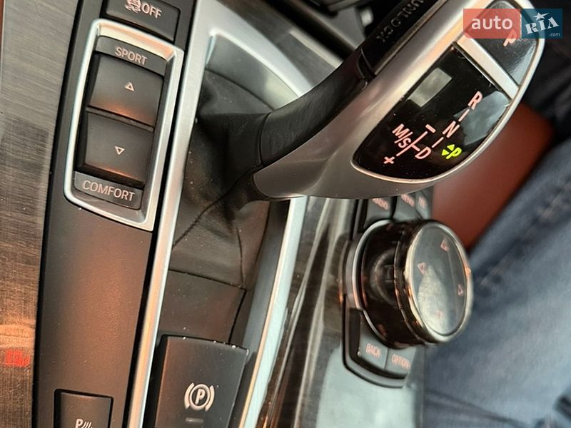 Седан BMW 5 Series 2011 в Киеве