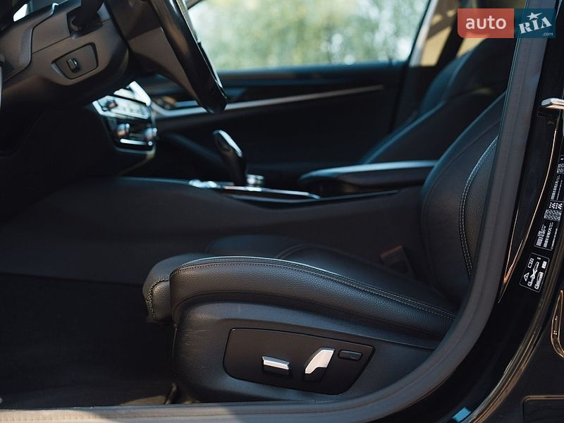 Седан BMW 5 Series 2019 в Кременчуге