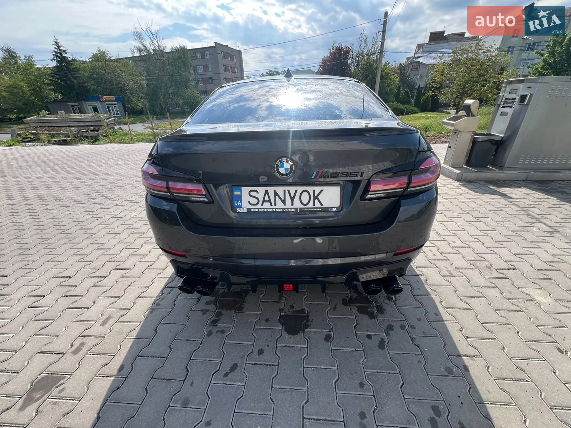 2011 BMW 5er - мініатюра 4