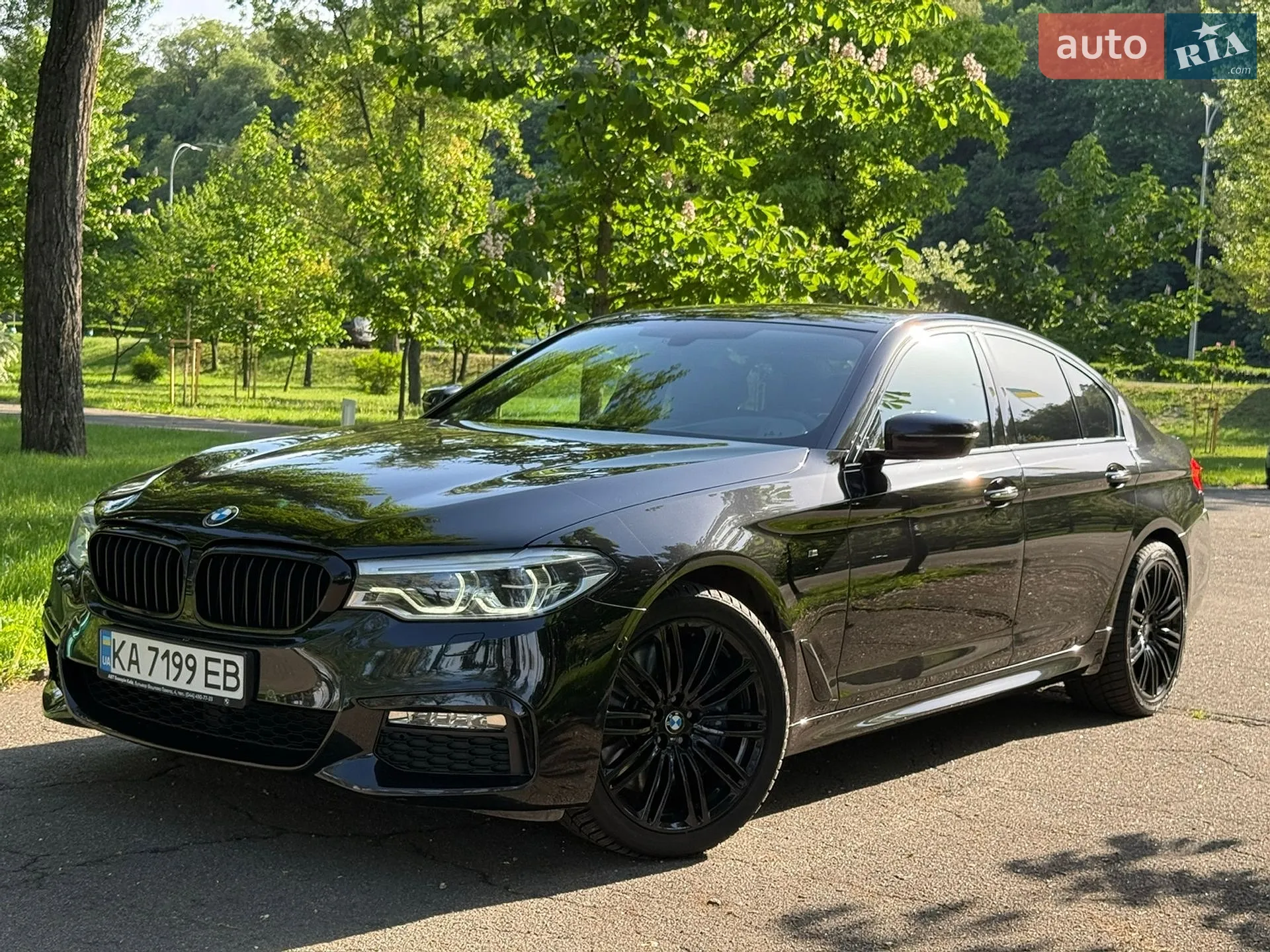 2017 BMW 5er - мініатюра 31