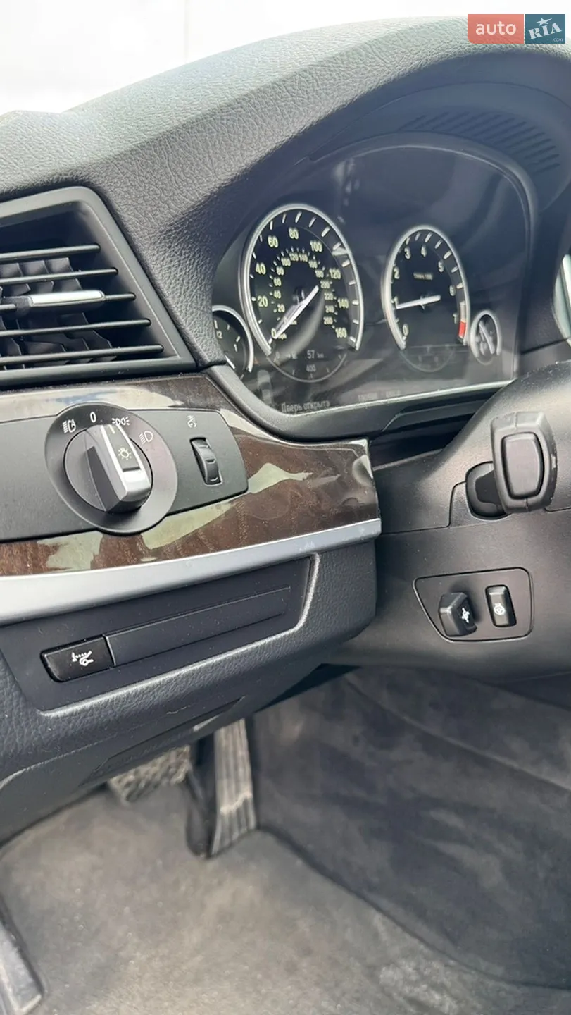 2013 BMW 5er - мініатюра 26