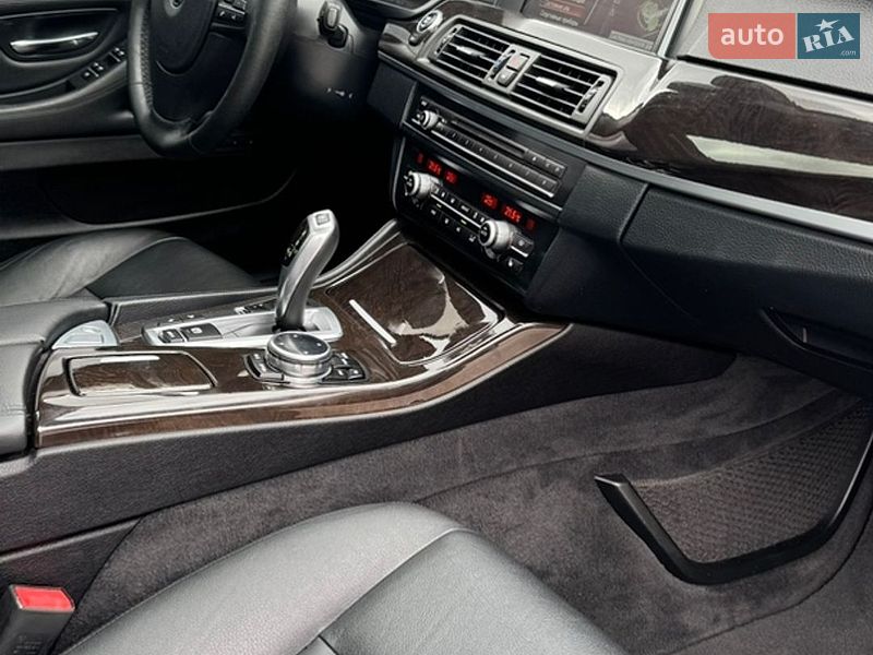 Седан BMW 5 Series 2013 в Киеве