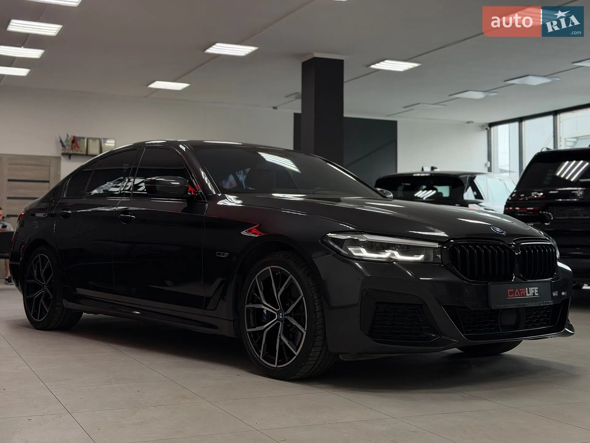 2021 BMW 5er - мініатюра 13