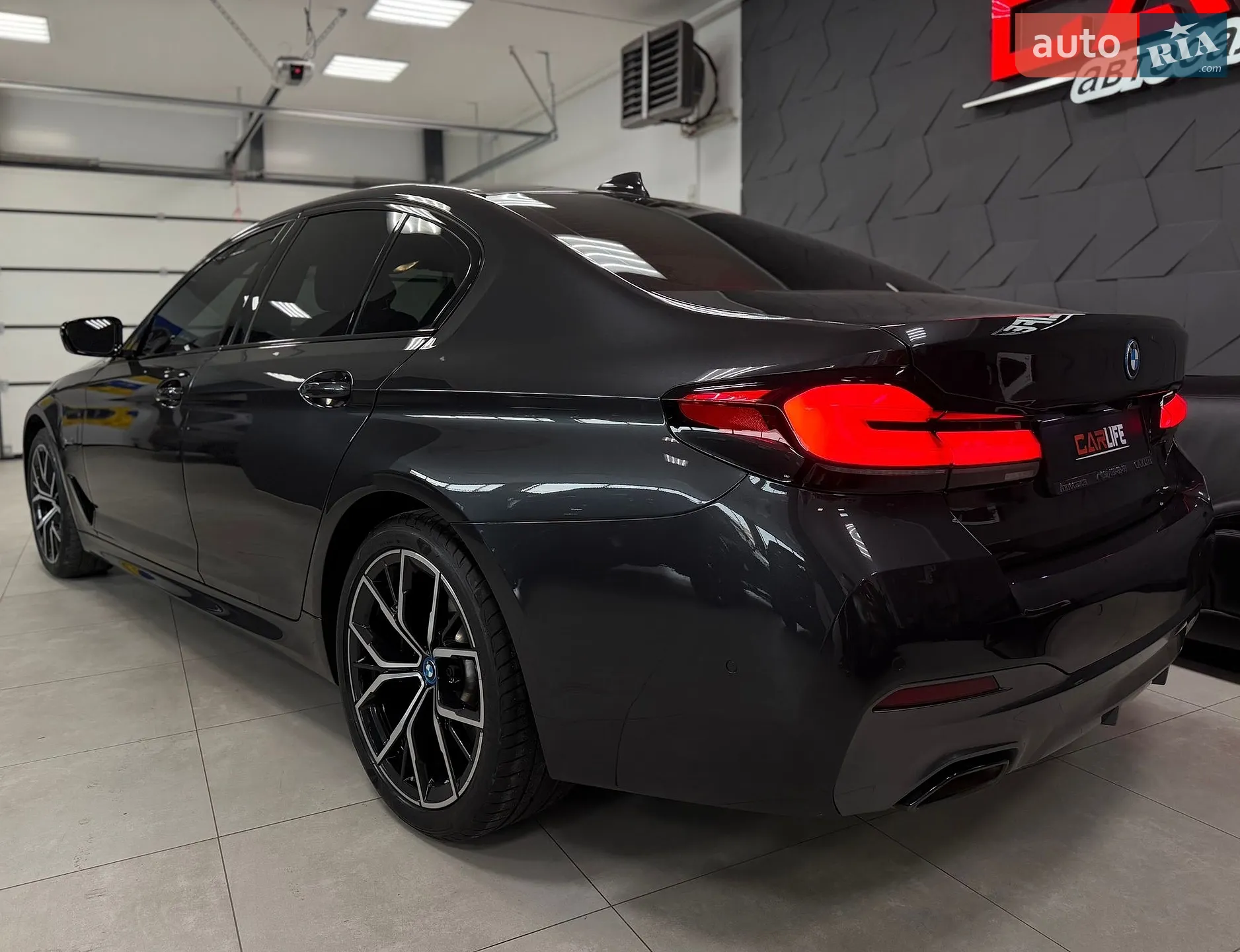 2021 BMW 5er - мініатюра 24