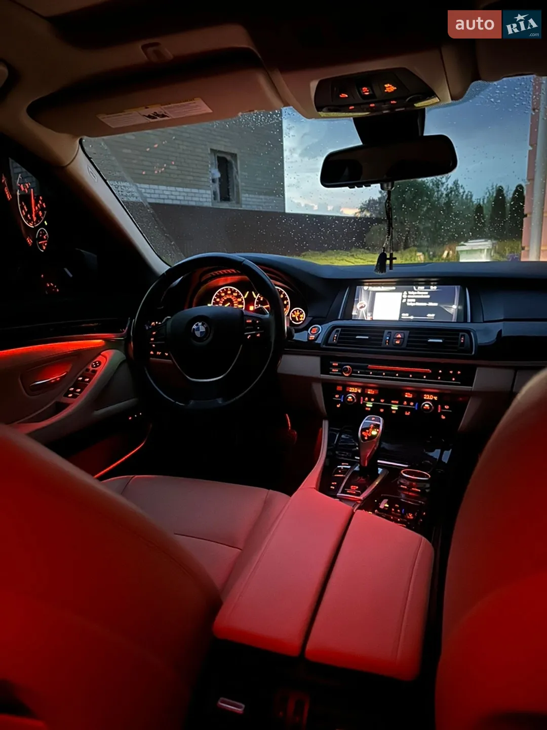 2016 BMW 5er - мініатюра 18