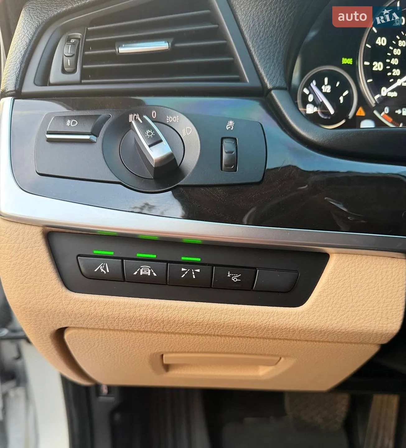 2016 BMW 5er - мініатюра 21