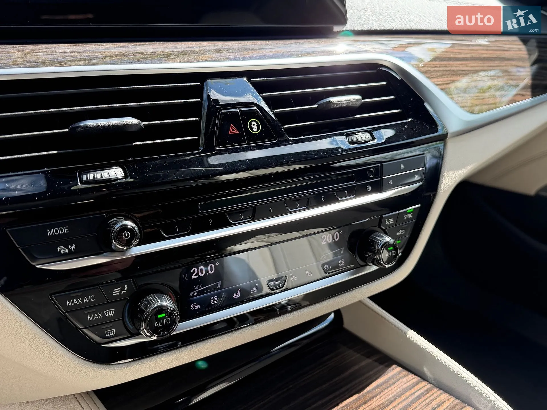 2017 BMW 5er - мініатюра 32