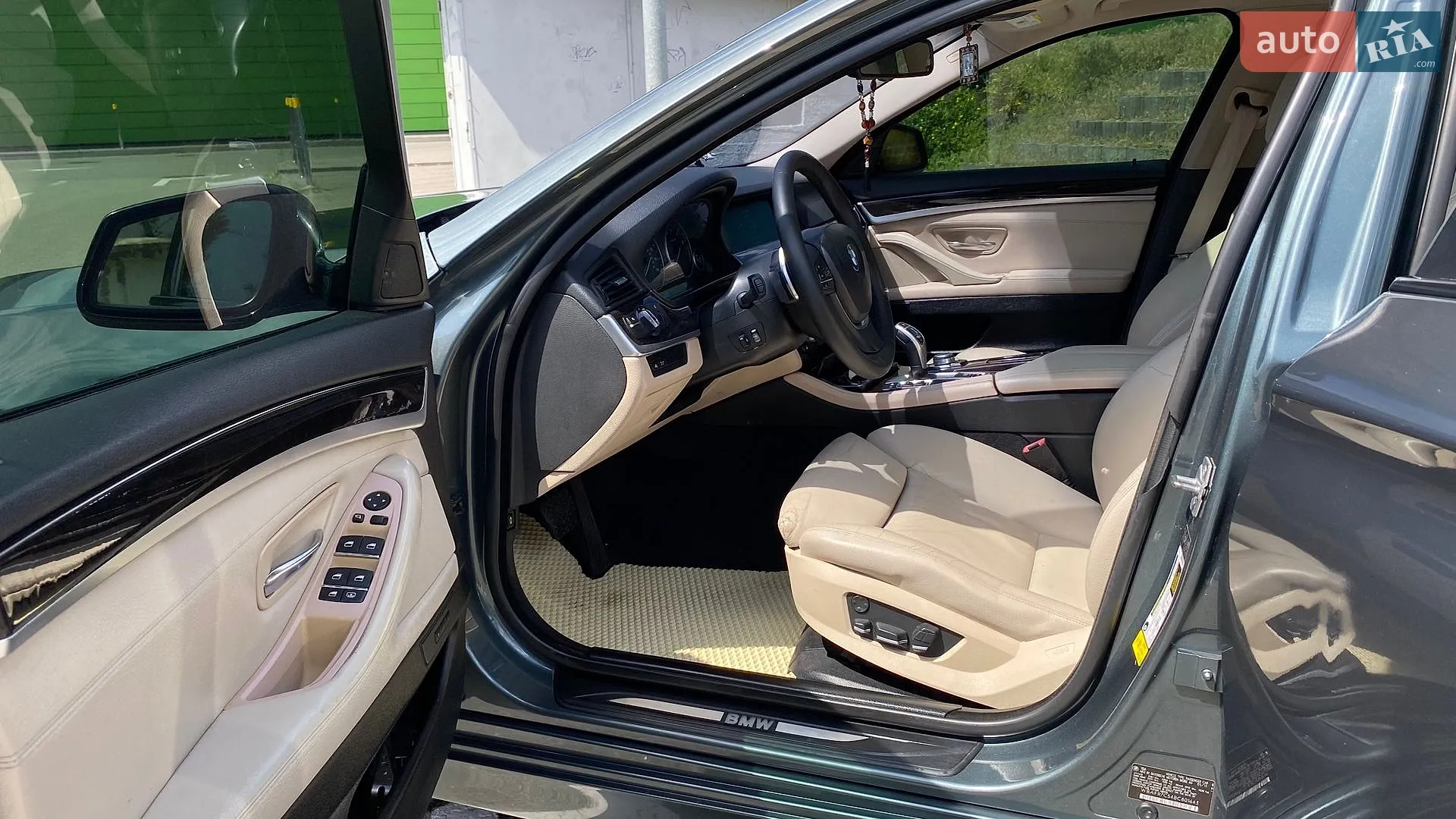 2011 BMW 5er - мініатюра 13