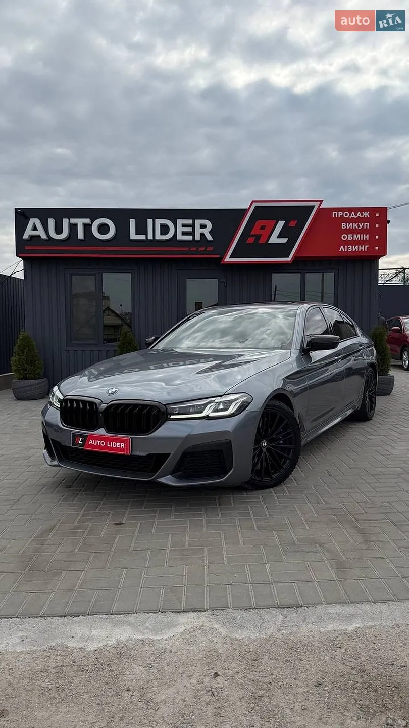 2019 BMW 5er - фото 1