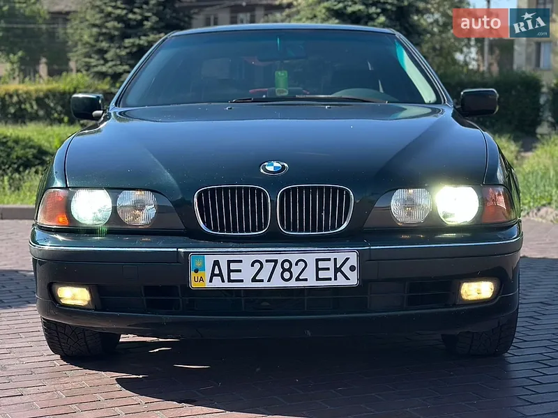 BMW 5 Series 1997 VIN WBADD21010BH64637 фото оголошення 3 з 71