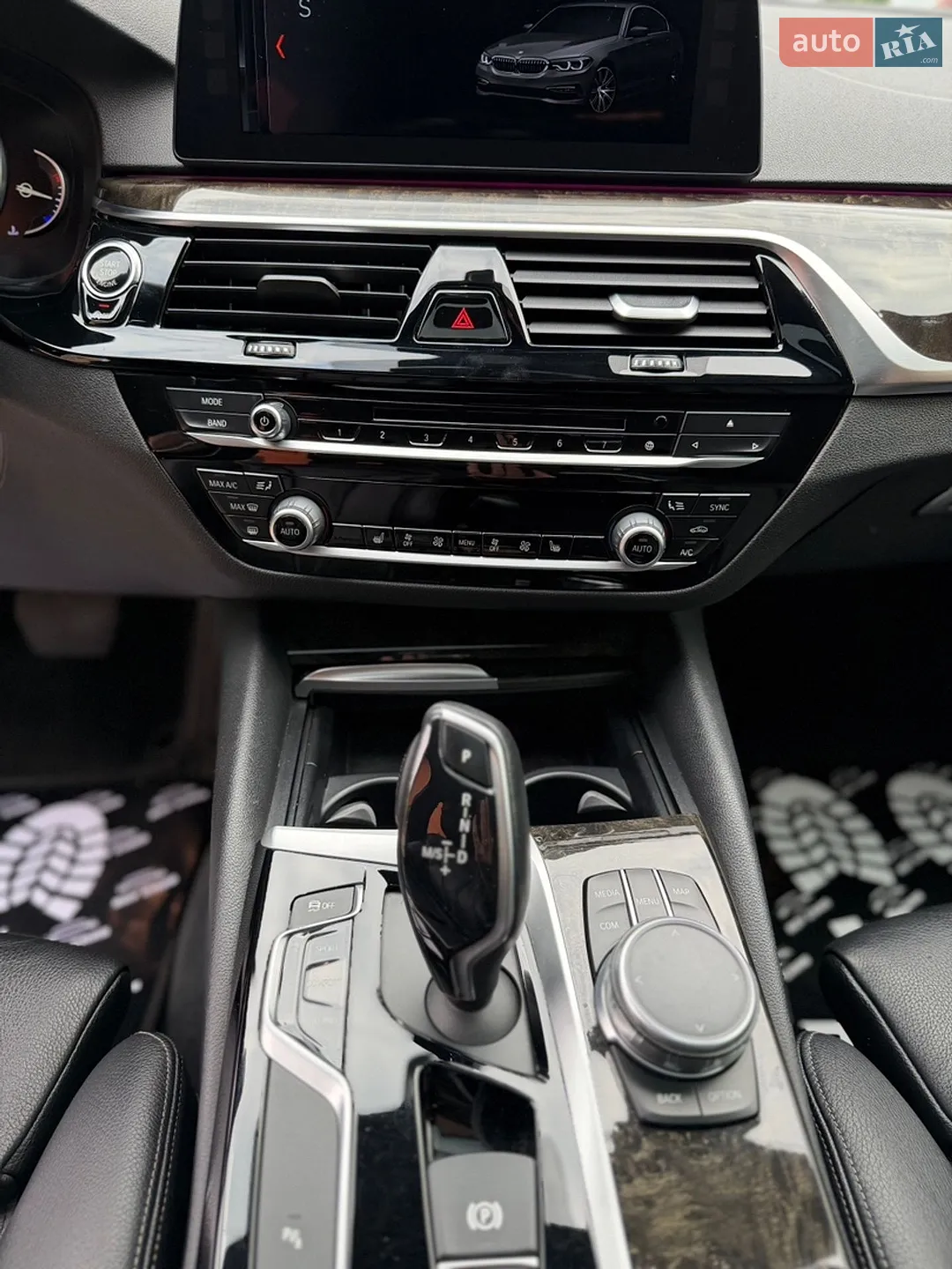 2017 BMW 5er - мініатюра 10