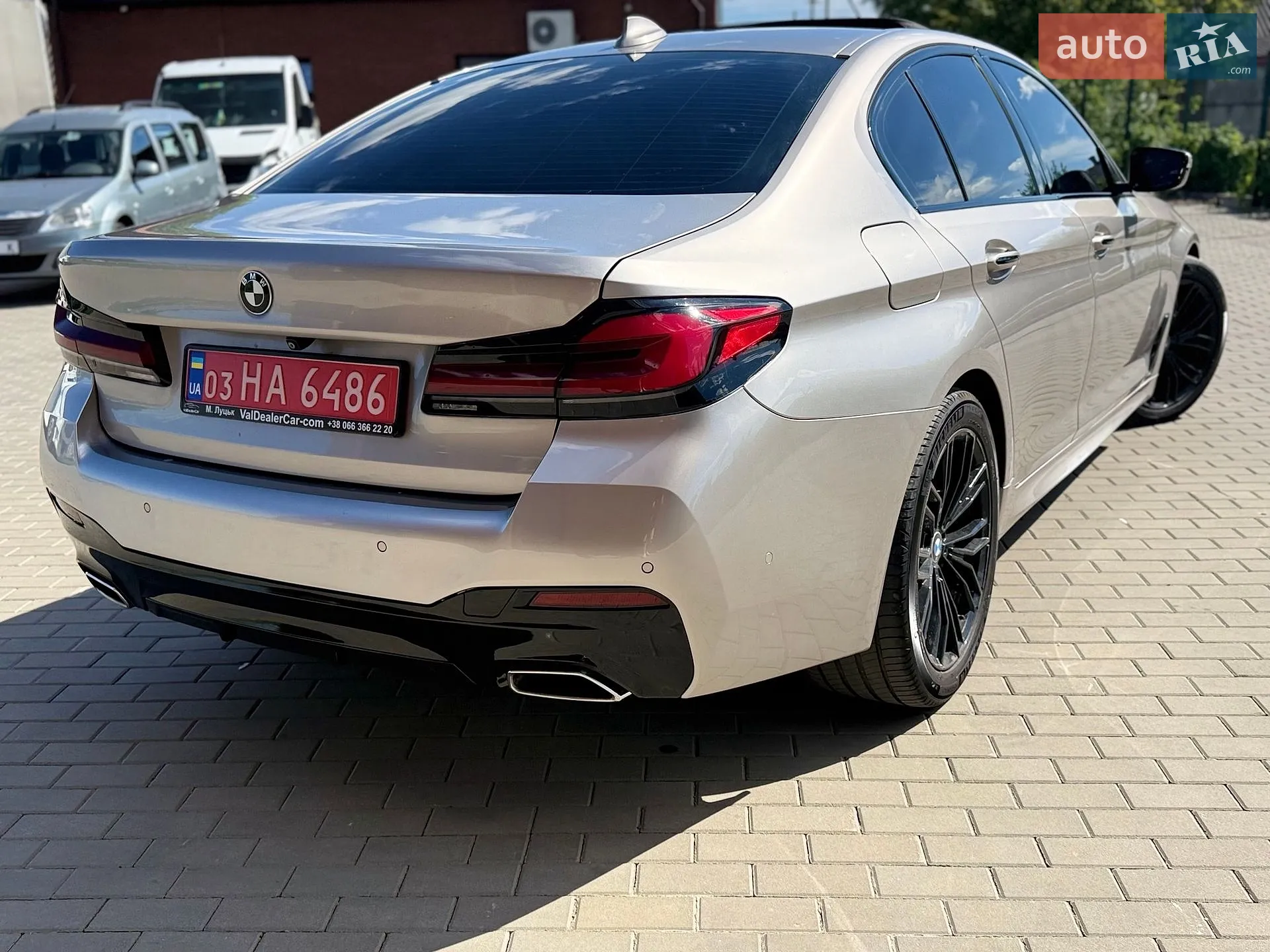 2017 BMW 5er - мініатюра 12