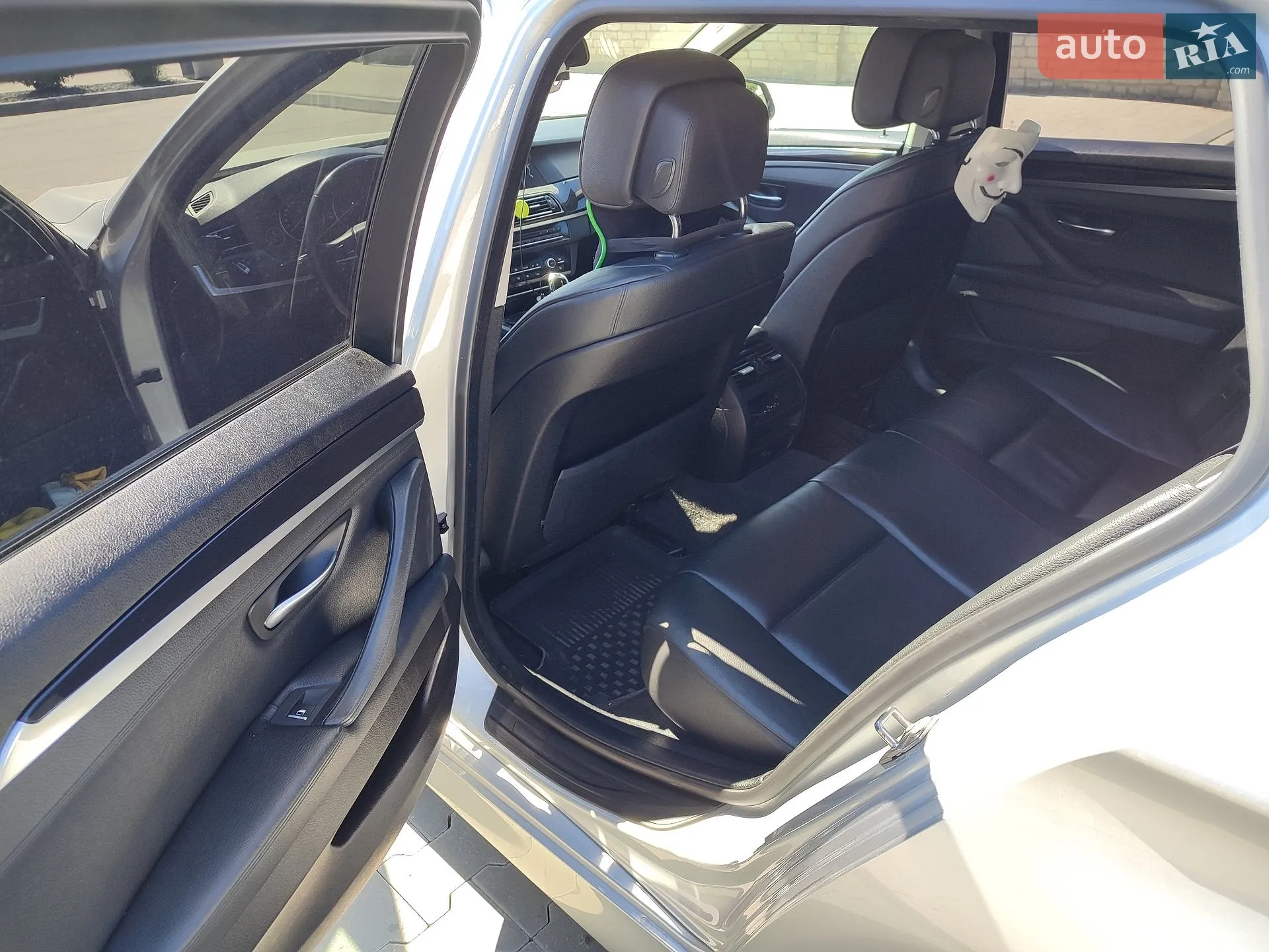 2010 BMW 5er - мініатюра 13