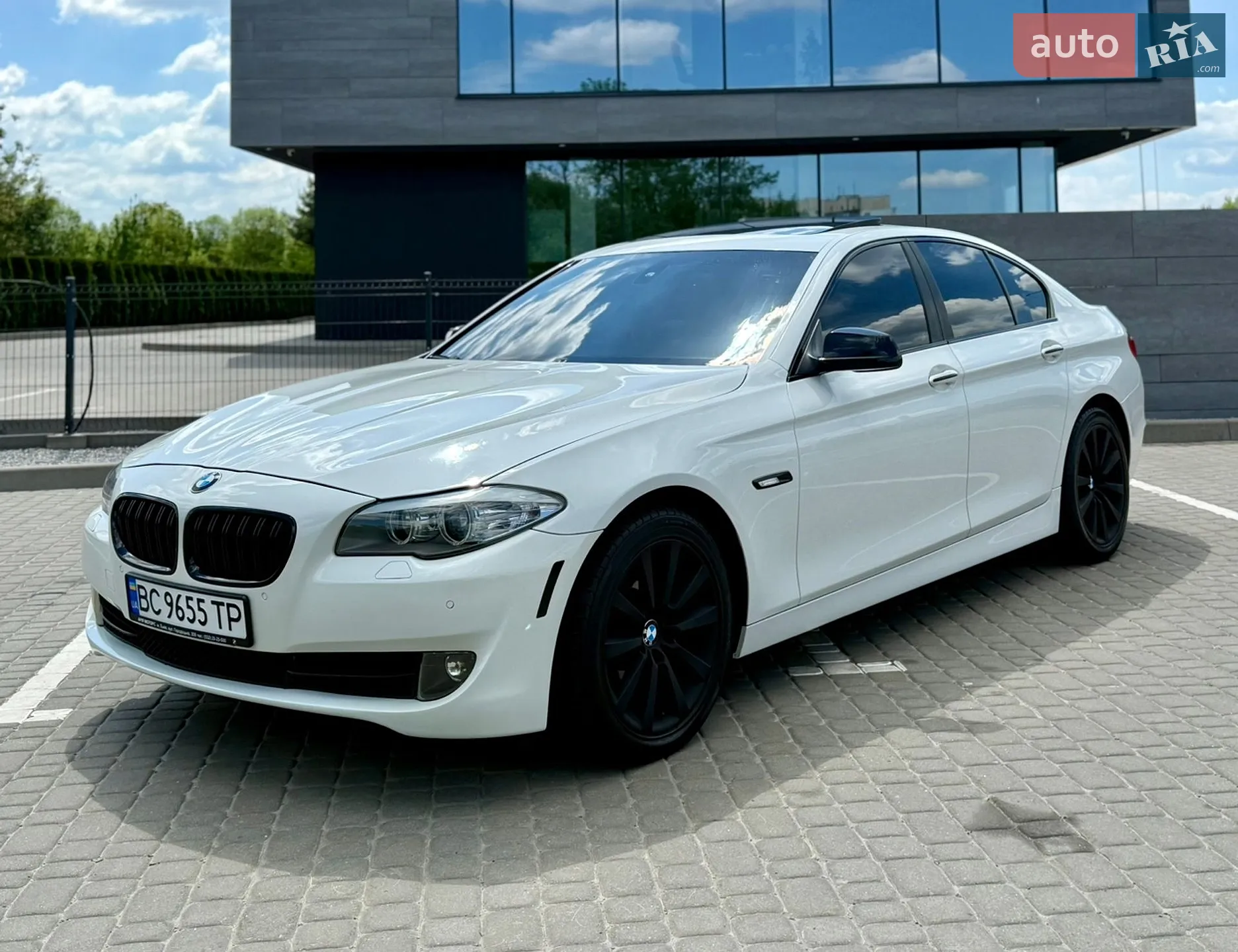 2011 BMW 5er - мініатюра 6