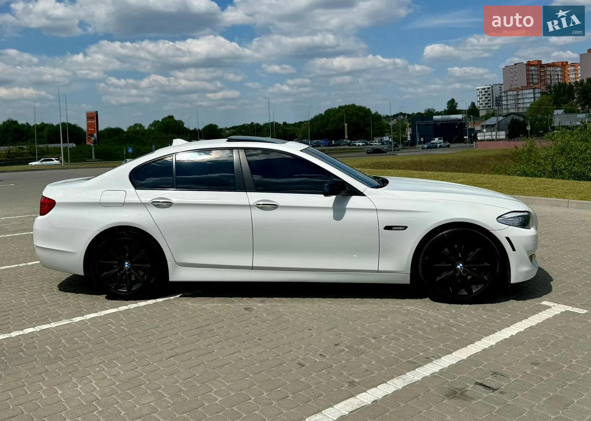 2011 BMW 5er - мініатюра 18