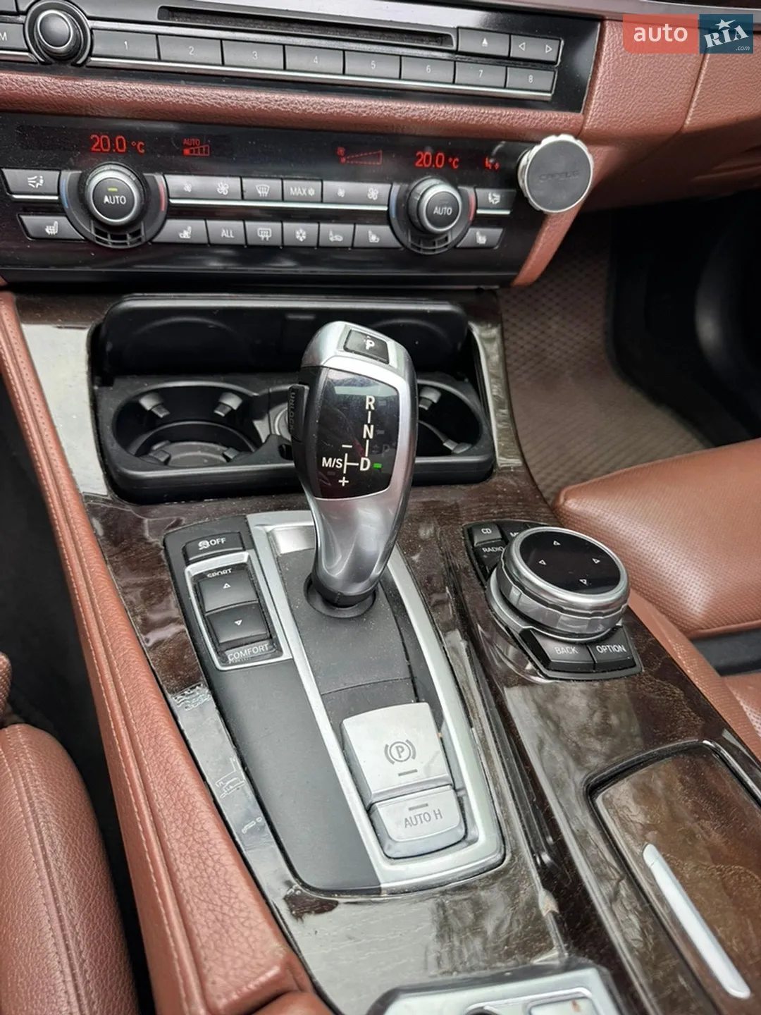 2011 BMW 5er - мініатюра 21