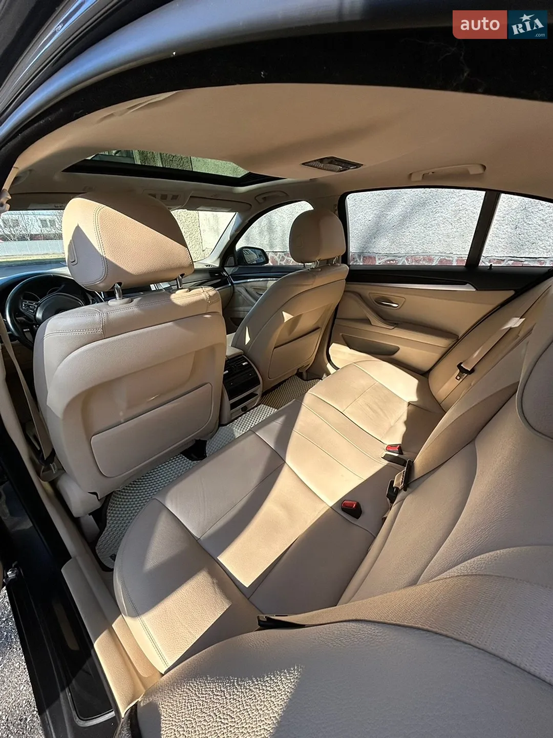 2015 BMW 5er - мініатюра 9