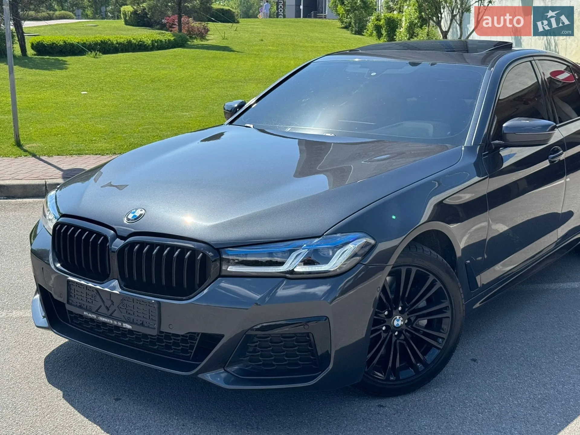 2017 BMW 5er - мініатюра 4