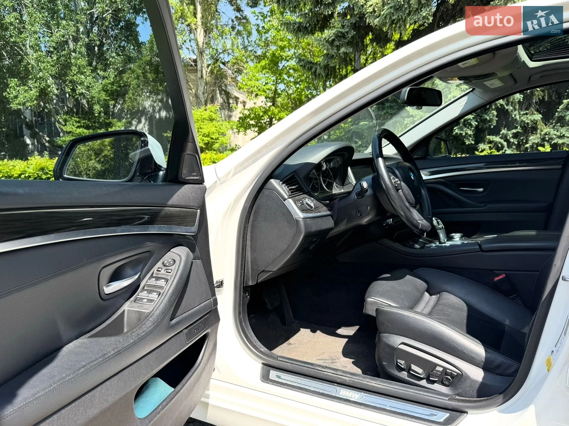 2013 BMW 5er - мініатюра 9