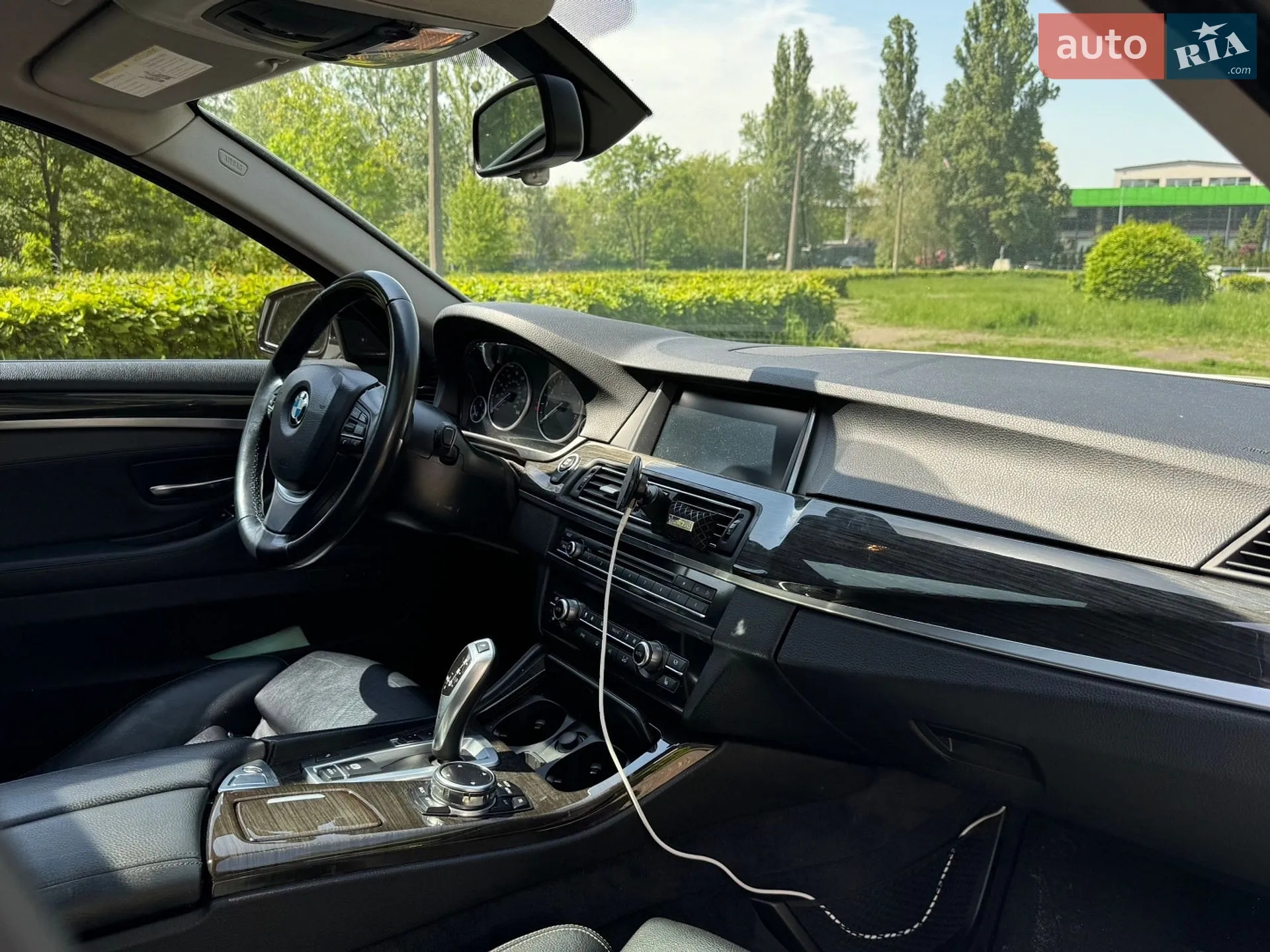 2013 BMW 5er - мініатюра 11