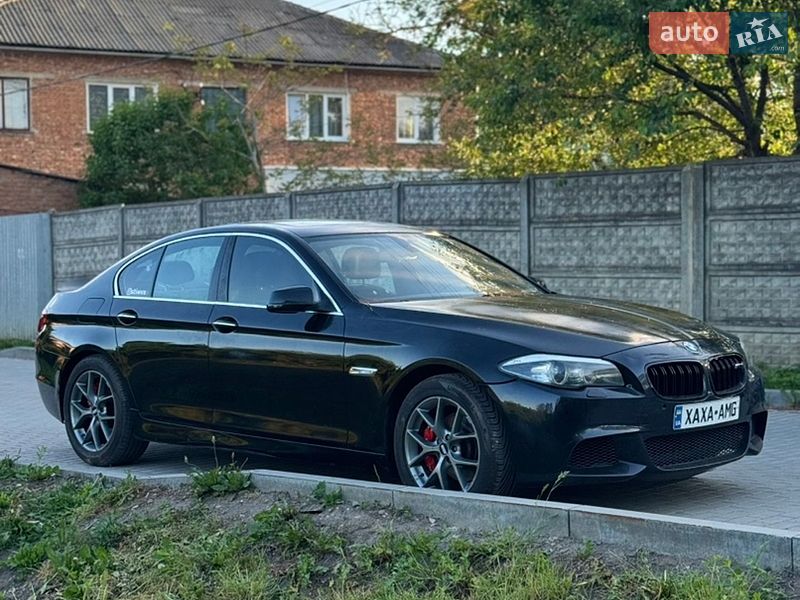 Седан BMW 5 Series 2012 в Мостиске