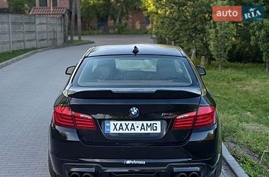 Седан BMW 5 Series 2012 в Мостиске