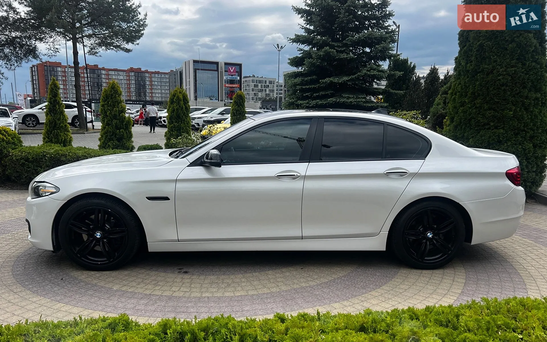 2014 BMW 5er - мініатюра 4