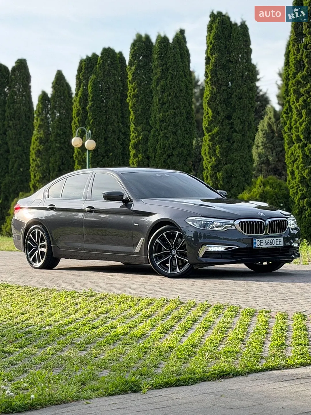 2017 BMW 5er - мініатюра 13