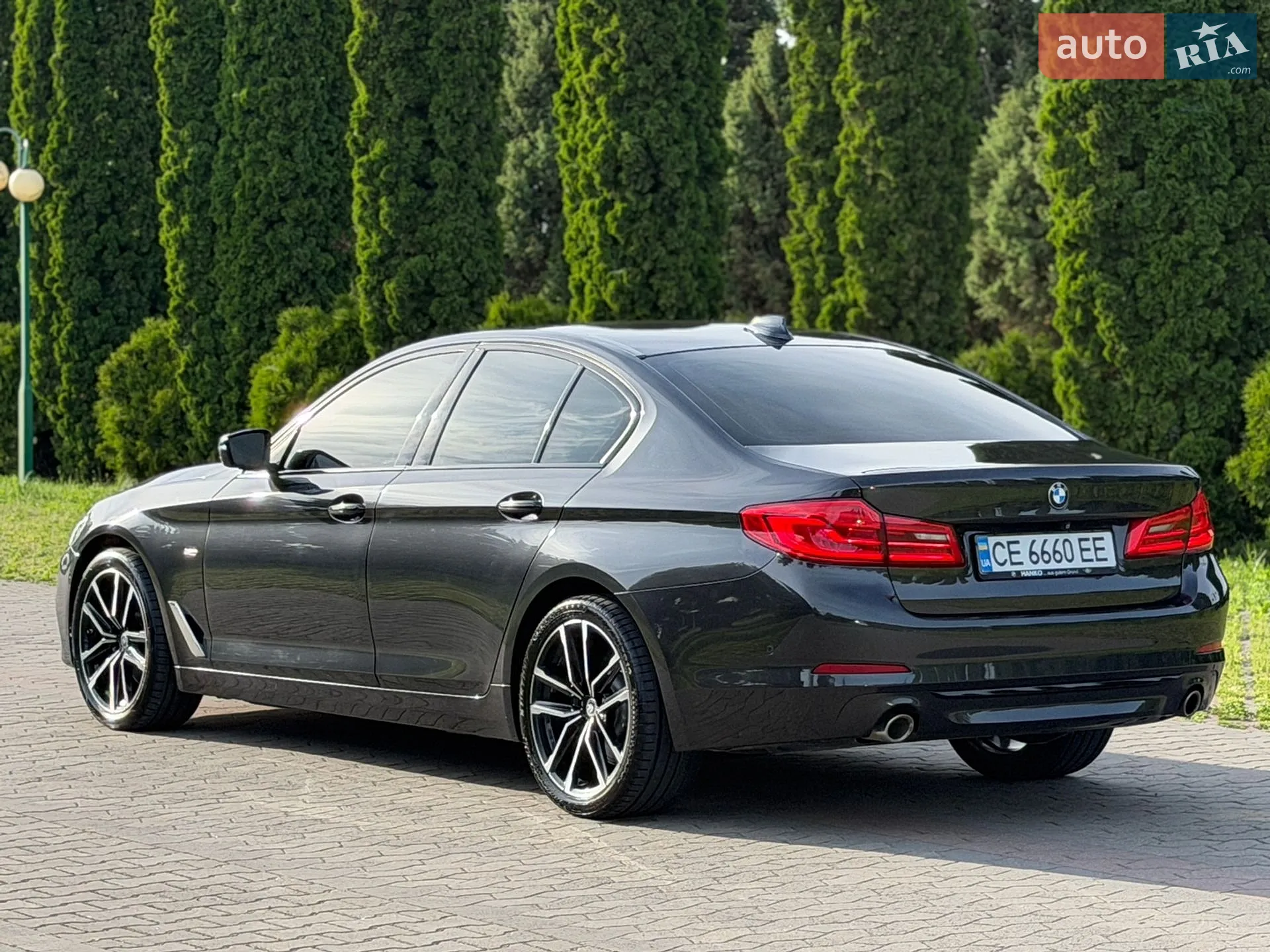 2017 BMW 5er - мініатюра 38