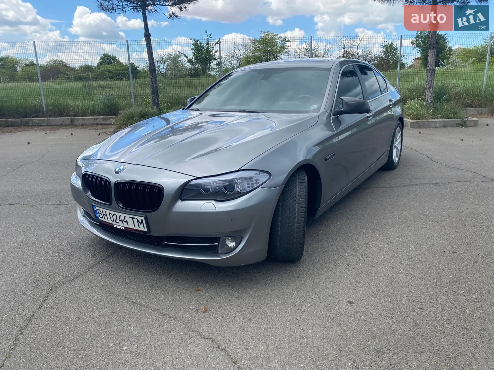 2012 BMW 5er - мініатюра 2